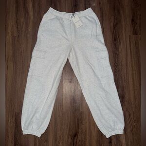 Aritzia Women’s Cabo Sweatpants Size Medium Brand New With Tags